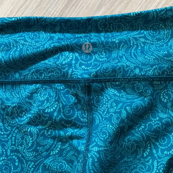 Lululemon cropped leggings - Picture 3 of 5